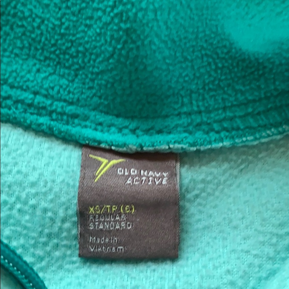 Old navy Active wear Girl fleece. - Picture 2 of 6